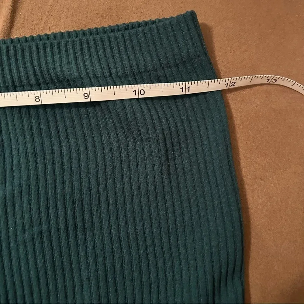 Aura Ribbed Emerald Green Bandeau Size M/L - Picture 5 of 6